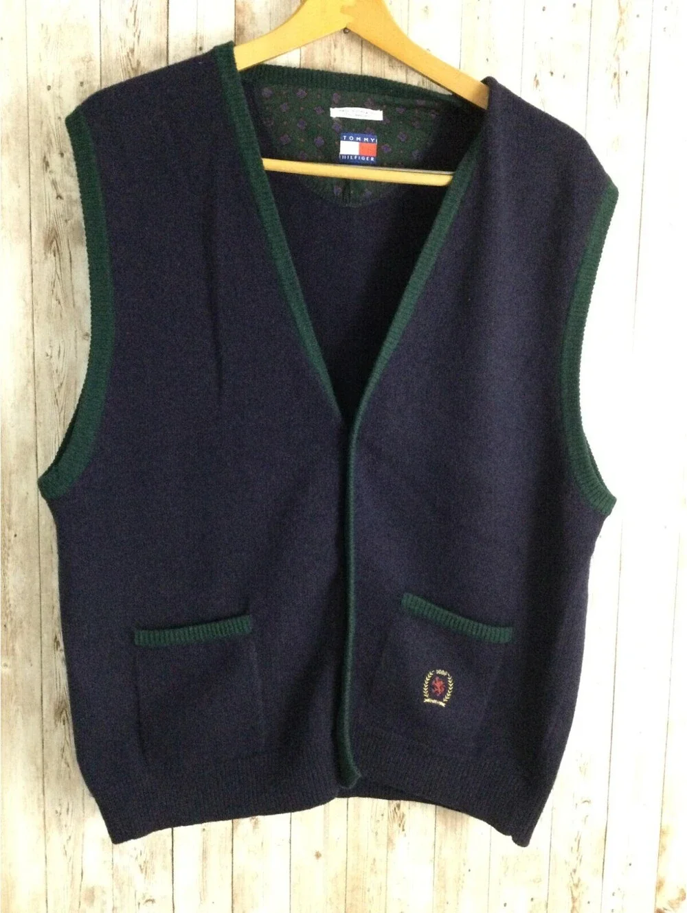 Tommy Hilfiger 100% lambs wool vest vintage size Large Blue Green rare nice